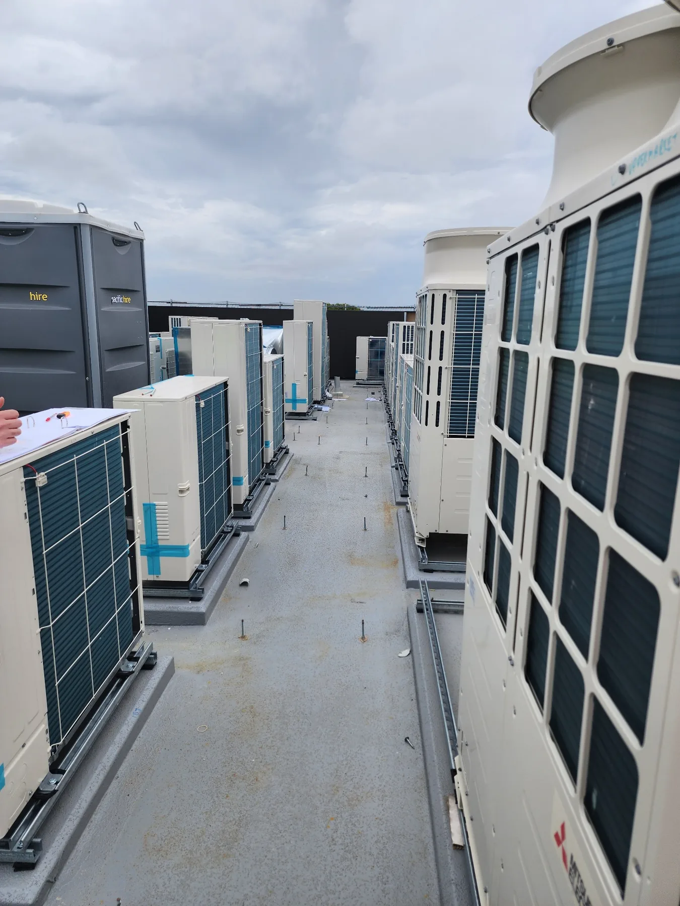 Large rooftop commercial HVAC plant installation by KBL Group
